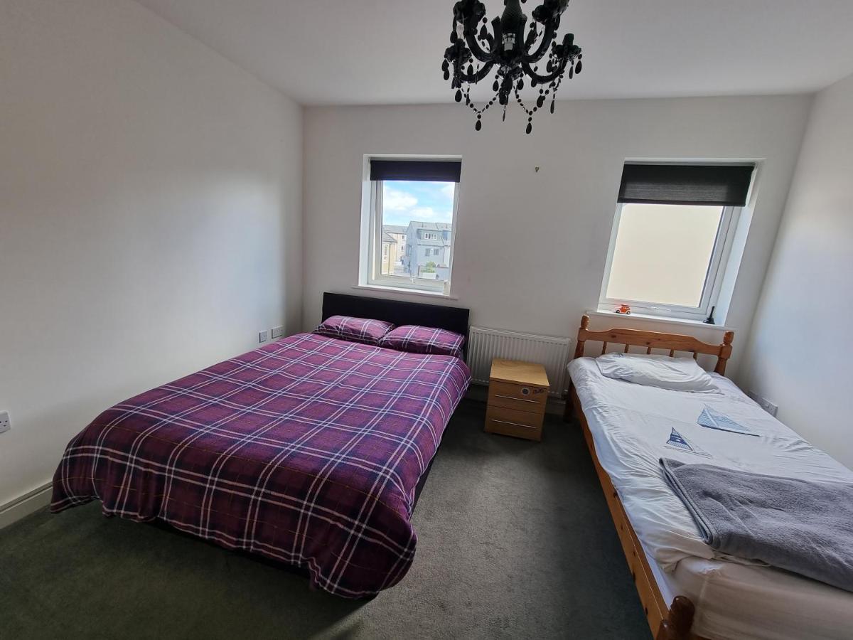 King En-Suite Close To The A30 Camborne Eksteriør billede