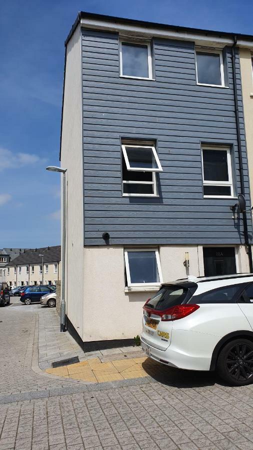 King En-Suite Close To The A30 Camborne Eksteriør billede